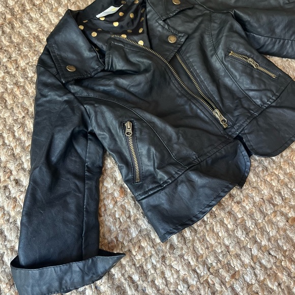 🖤 Oshkosh Leather Jacket - Picture 3 of 7